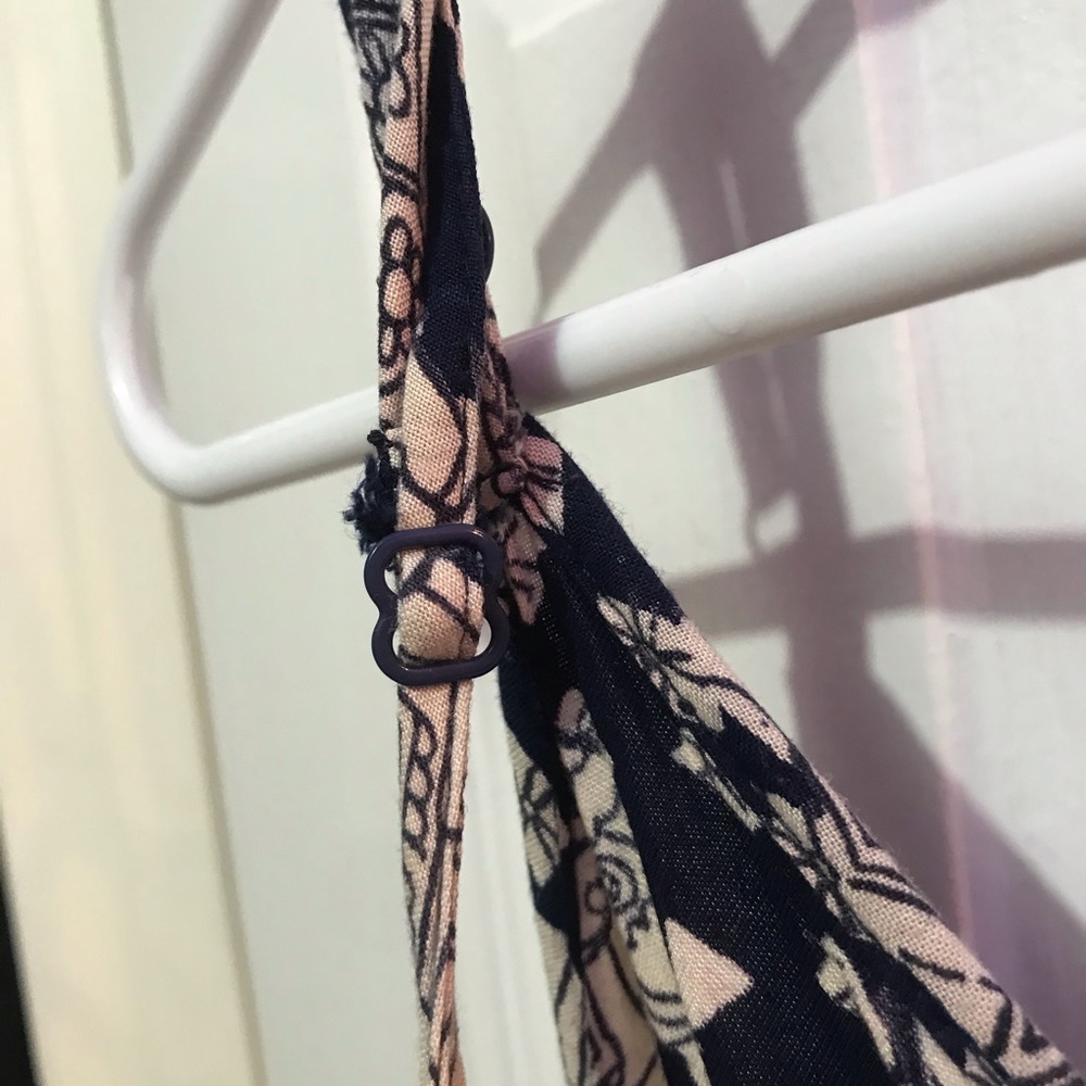 Patterned romper! - Picture 3 of 4